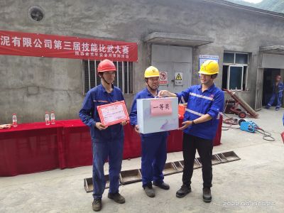 動物系優秀員工——吳仿